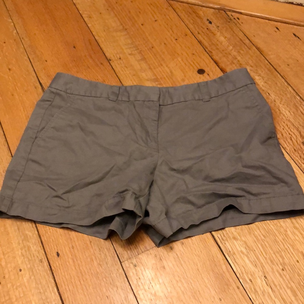 Ann Taylor LOFT grey shorts